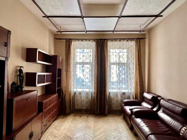 Apartment. Lviv, Vodna Street