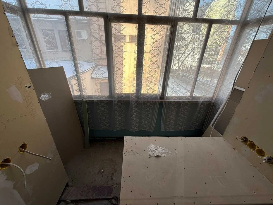 ‼️Центр‼️ 3к квартира з можливістю зробити ремонт під себе,