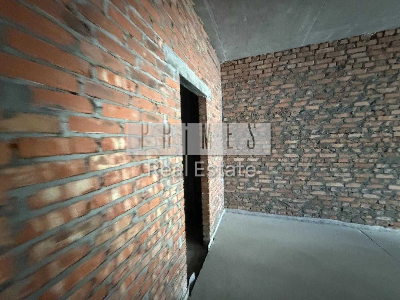 Sale of a 2-bedroom apartment in Edelweiss House, Zverynetska Street, Pe