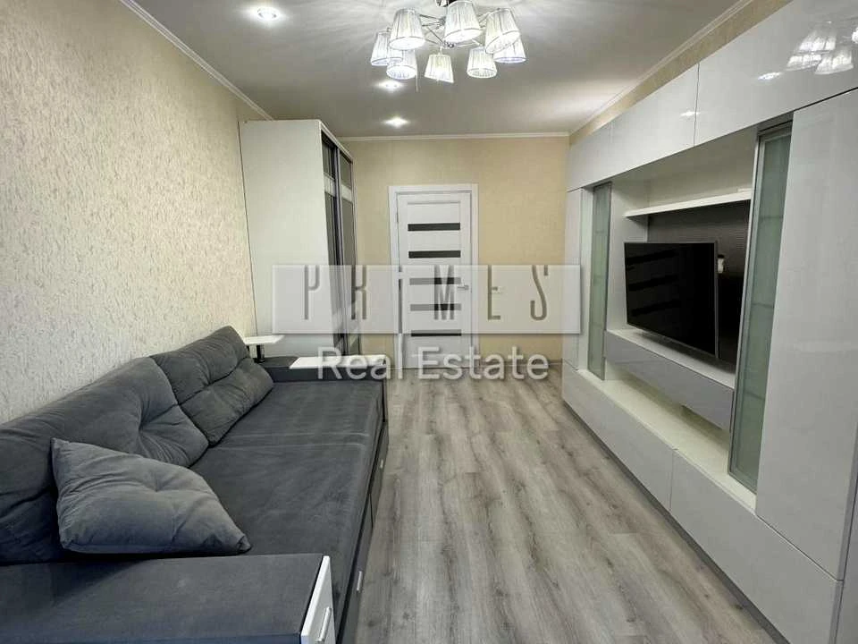 Apartment. Осокорська вул.
