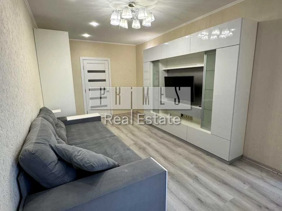 Apartment. Осокорська вул.