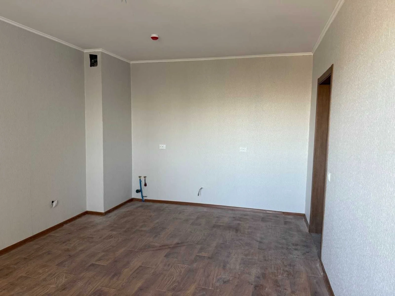 Spacious Euro-apartment 61 sq.m. in the "Desniansky" residential complex (kitchen/living room