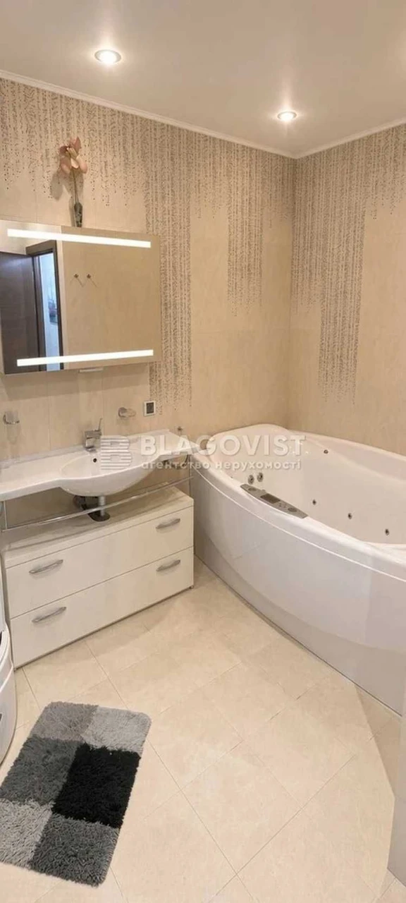 Продаж 3-к квартири вул.Львівська 22  М.Святошино, М.Житомир