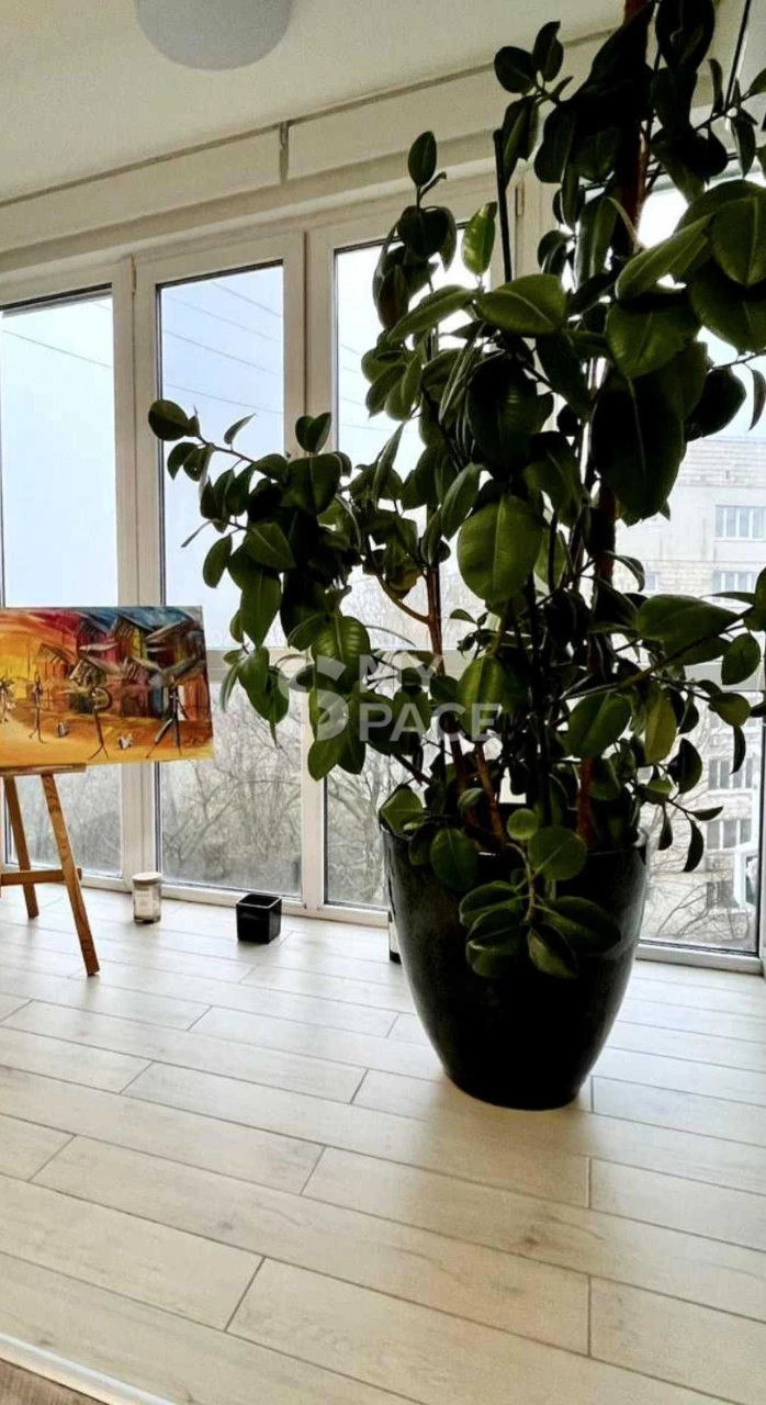 Unique Offer! 3-bedroom apartment on Ivan Mazepa (Lviv) 4A Arsen
