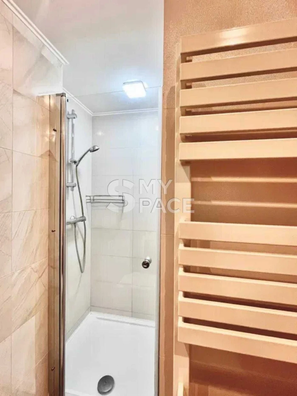 Unique Offer! 3-bedroom apartment on Ivan Mazepa (Lviv) 4A Arsen