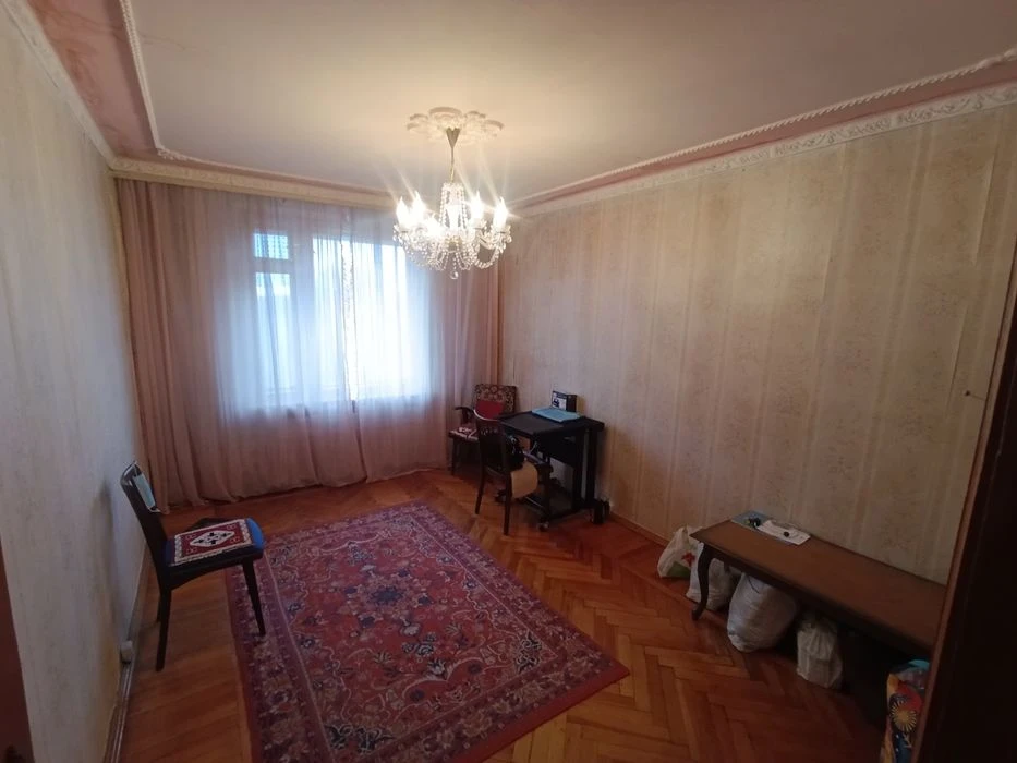 Selling 3 KV Saltovka TRK Ukraine, Yubileyny Ave., 51 on the 6th floor