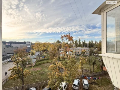 Продаж Квартира в Нивках