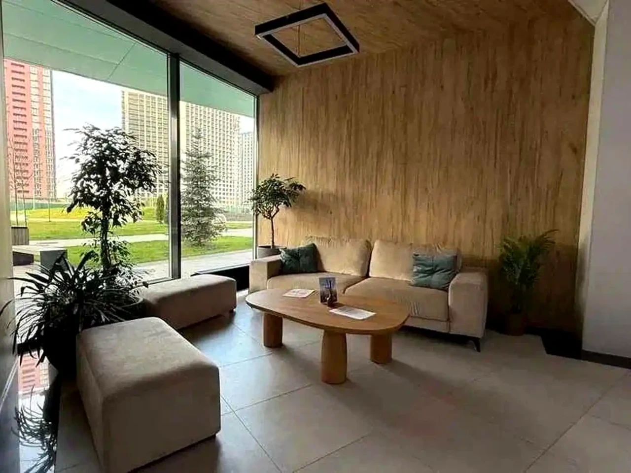 Продаж 3-кімнатної квартири 95 м² на 2 поверсі