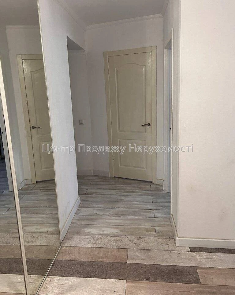 Продаж 2-кімн. квартири, 47 м², 2/5 пов, Київ. Відмінне розт