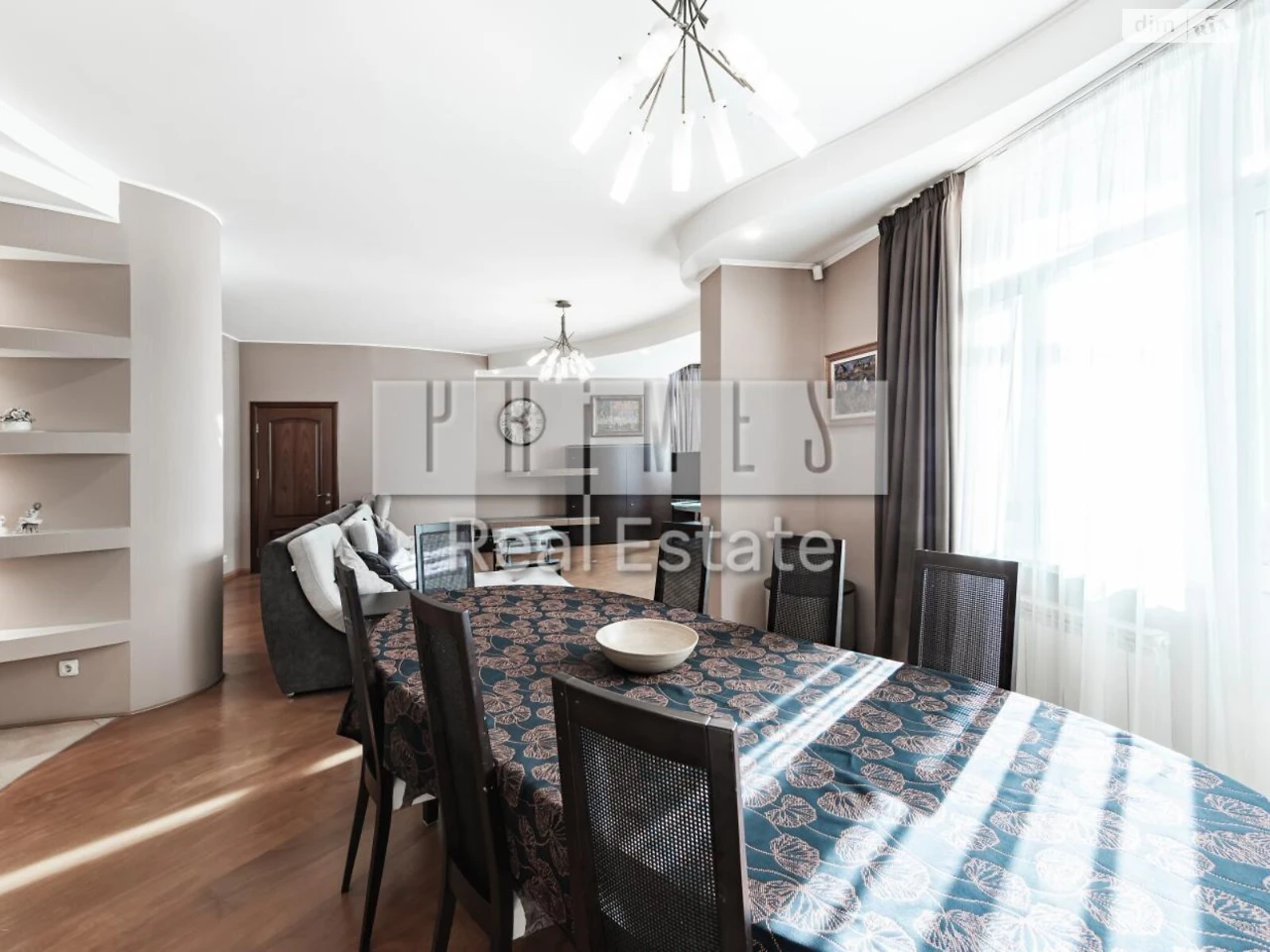Sale Apartment Holosiiv