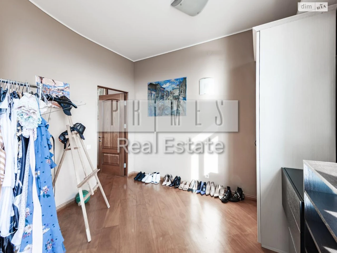 Sale Apartment Holosiiv