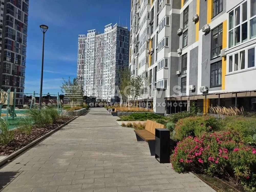 1-bedroom apartment for sale in Rusanivka Gavyn residential complex