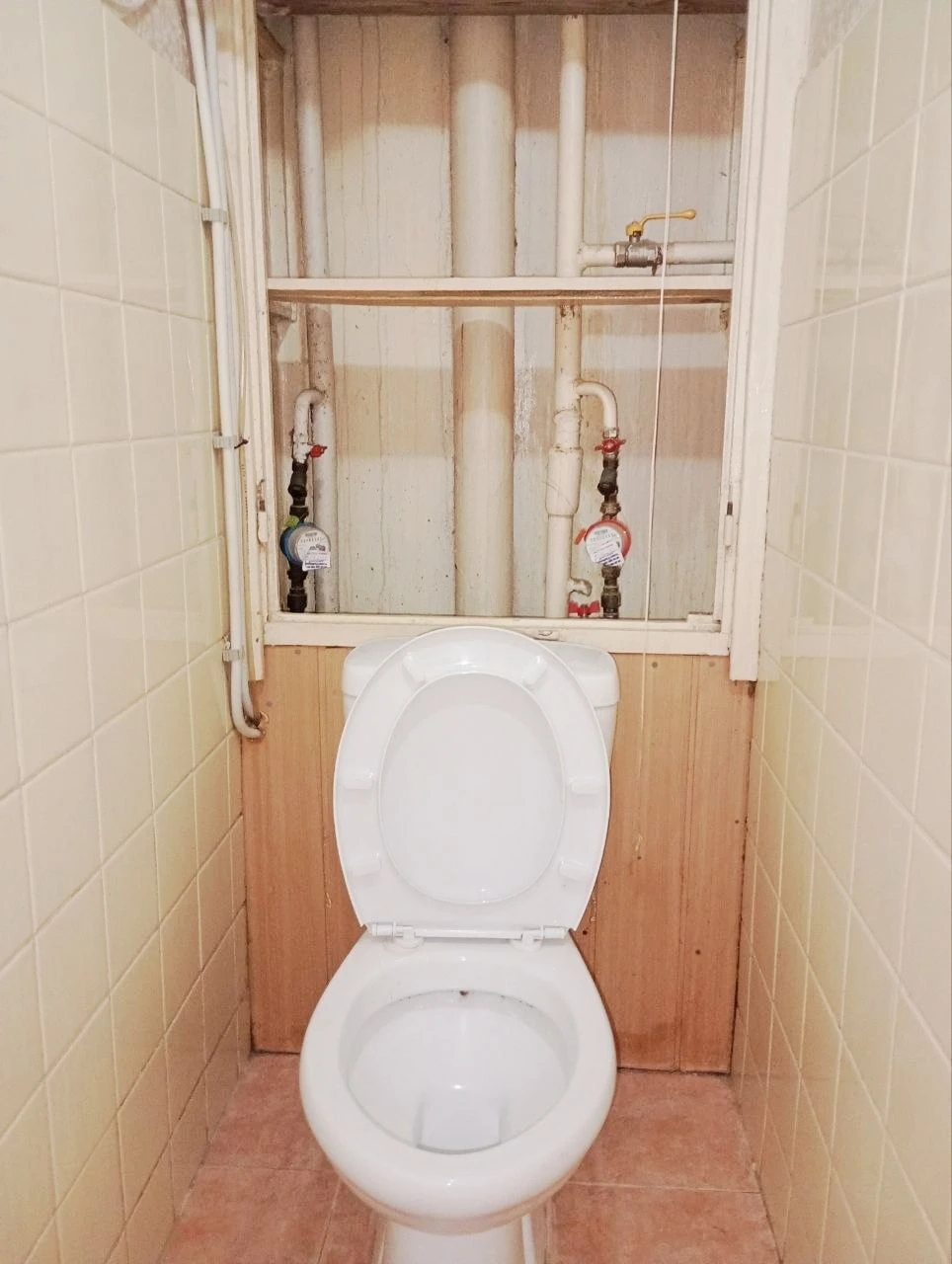 Sale of a 3-room apartment at 30 Bereznyaky Street