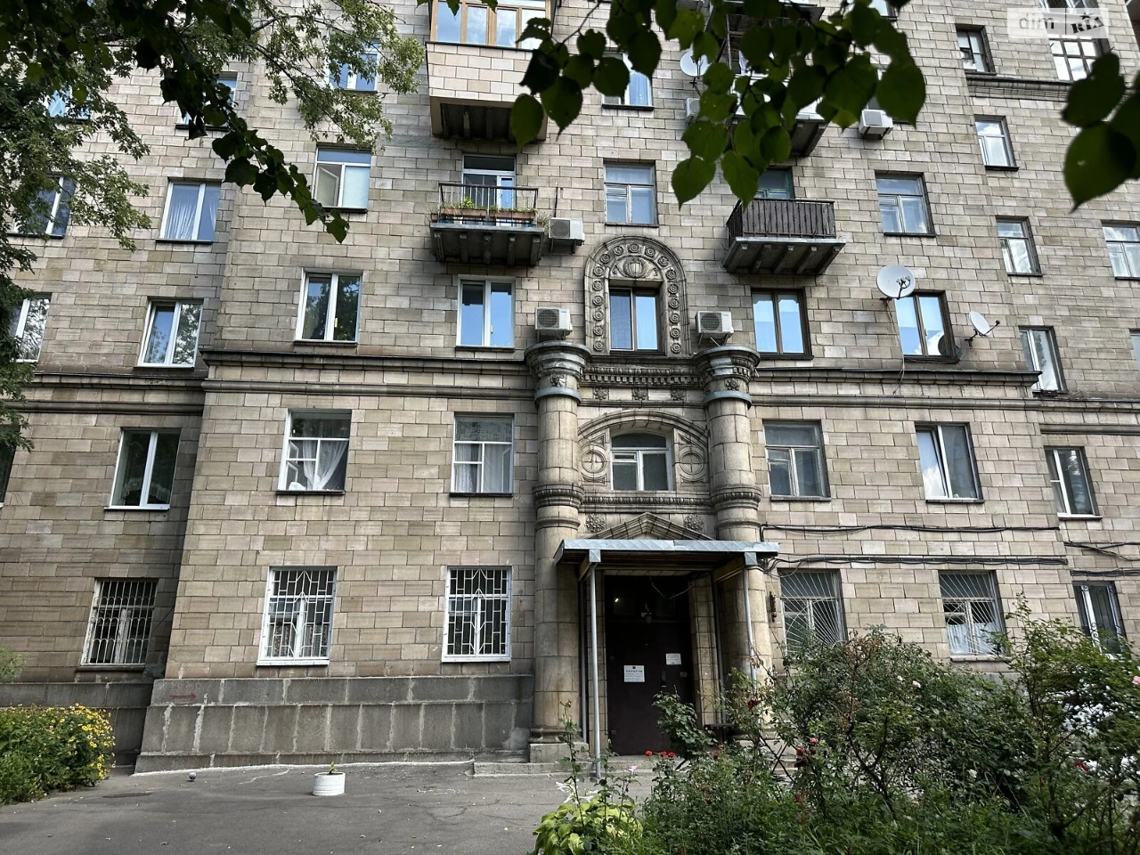 Продажа квартир в Печерске.