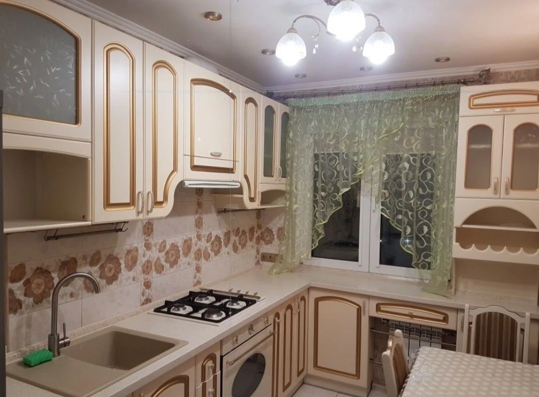 Sale of a 2-room apartment. Transparent Office