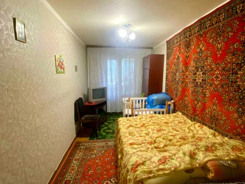 Квартира. Дніпро, житловий масив Тополя-2, вулиця