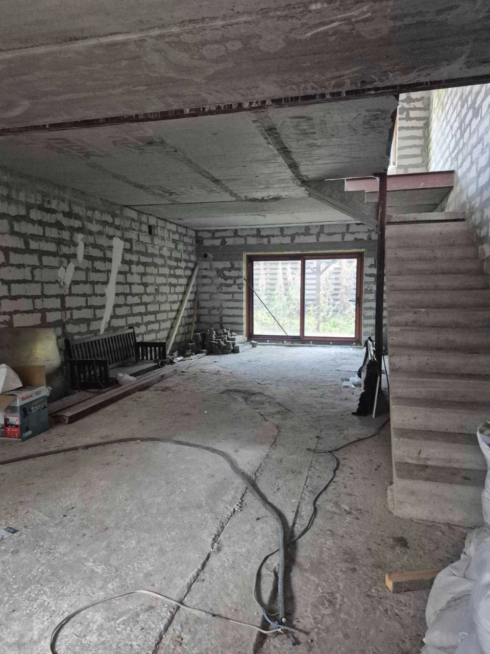 Penthouse apartment on Science Avenue