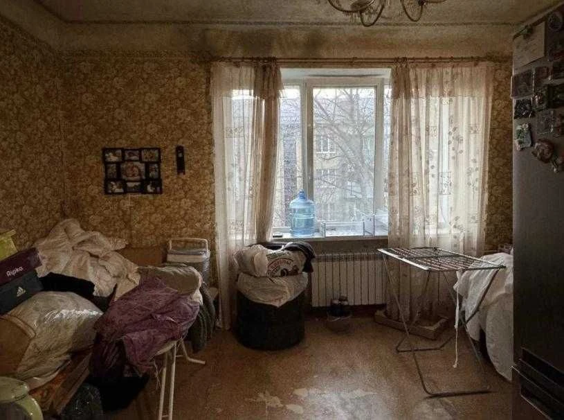В продаже 3 к кв на ХТЗ, метро в пешей доступности 5 минут