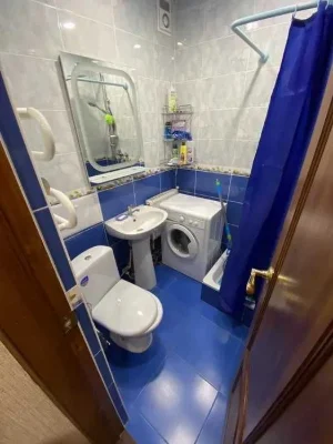 2-room apartment for sale near the Vokzal metro station.