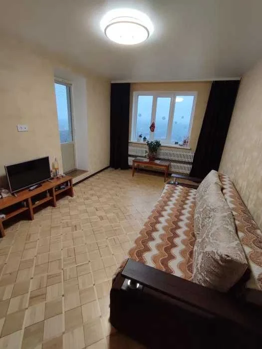 For Sale Spacious 2-room apartment in Kholodnaya Gora