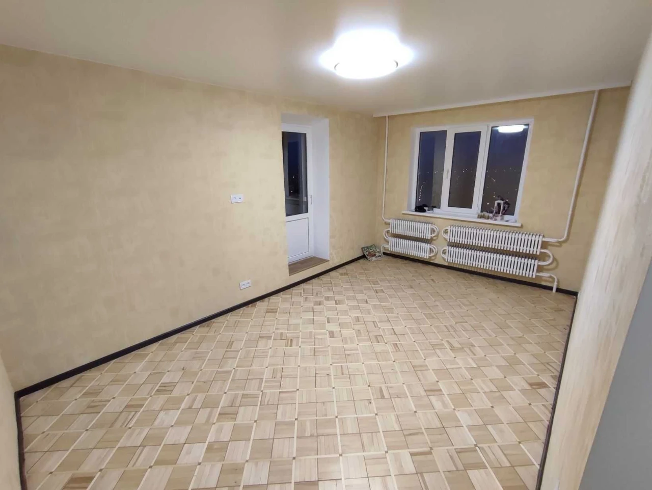 For Sale Spacious 2-room apartment in Kholodnaya Gora