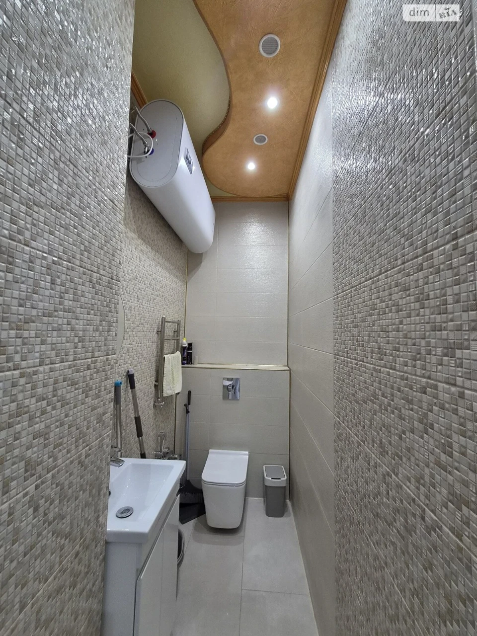 Long-Term Rental Apartment, Podil