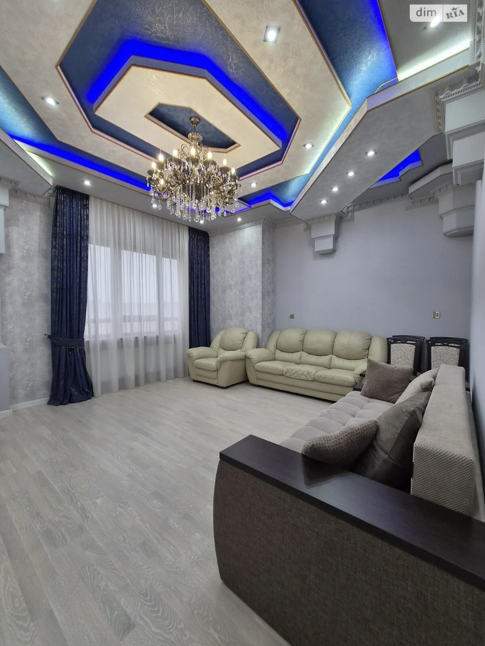 Long-Term Rental Apartment, Podil