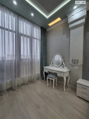Long-Term Rental Apartment, Podil