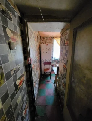 For Sale 3-Room Apartment Under Renovation