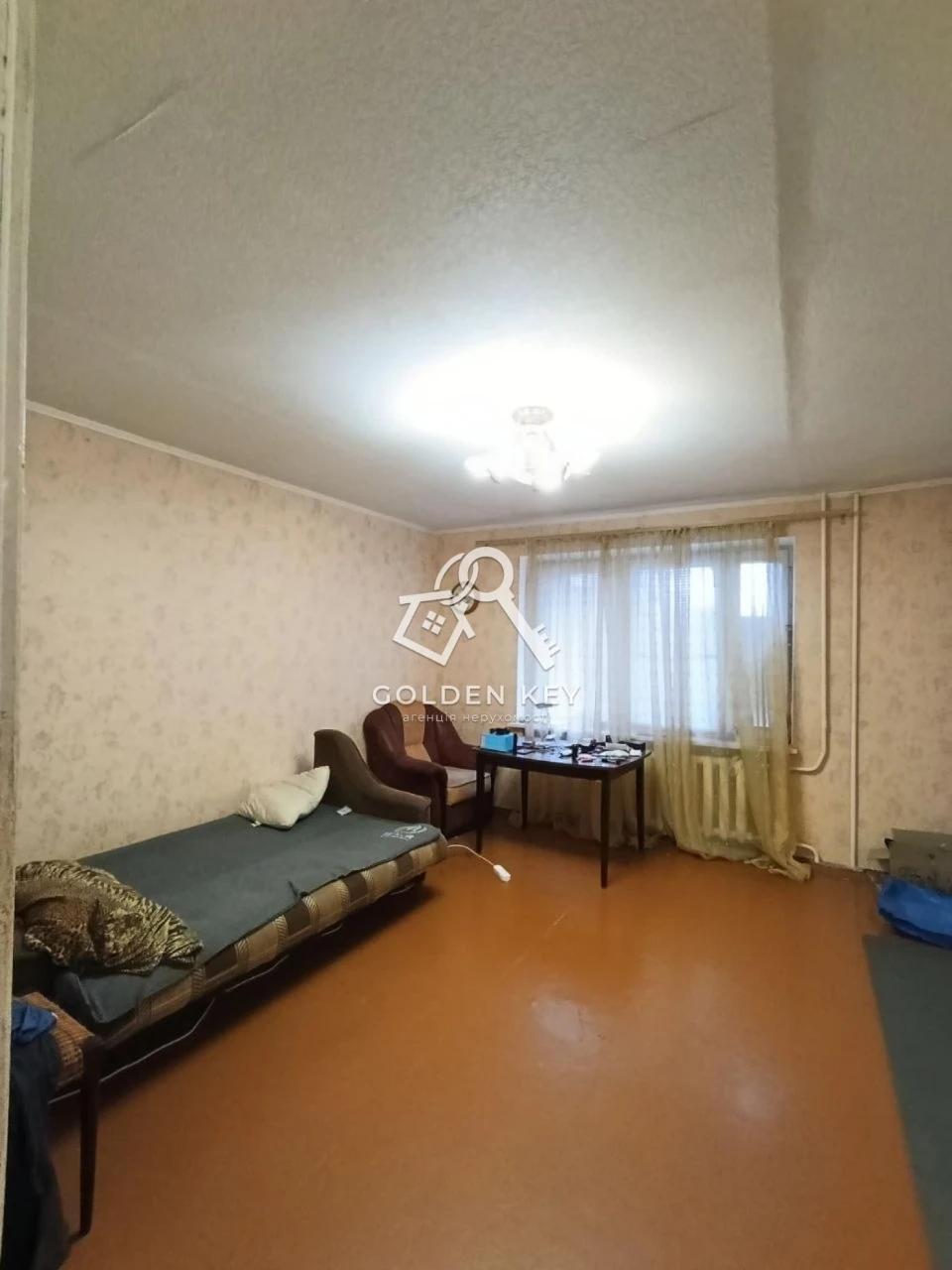Продаж 4-кімнатної квартири на вулиці Олександра Поля, 1