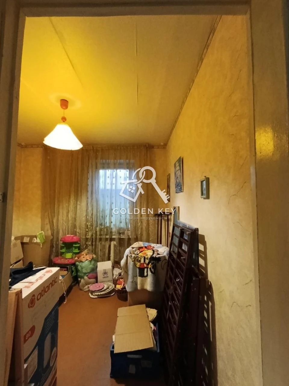 Продаж 4-кімнатної квартири на вулиці Олександра Поля, 1
