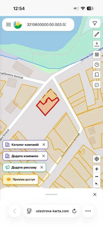 Будинок 128,8 м2 з ділянкою 4,26 сотки біля парку та водойми