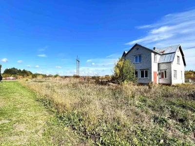 House. Putshmyti, Lviv region