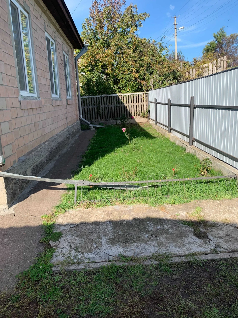 House for Sale in Zolotonoh,