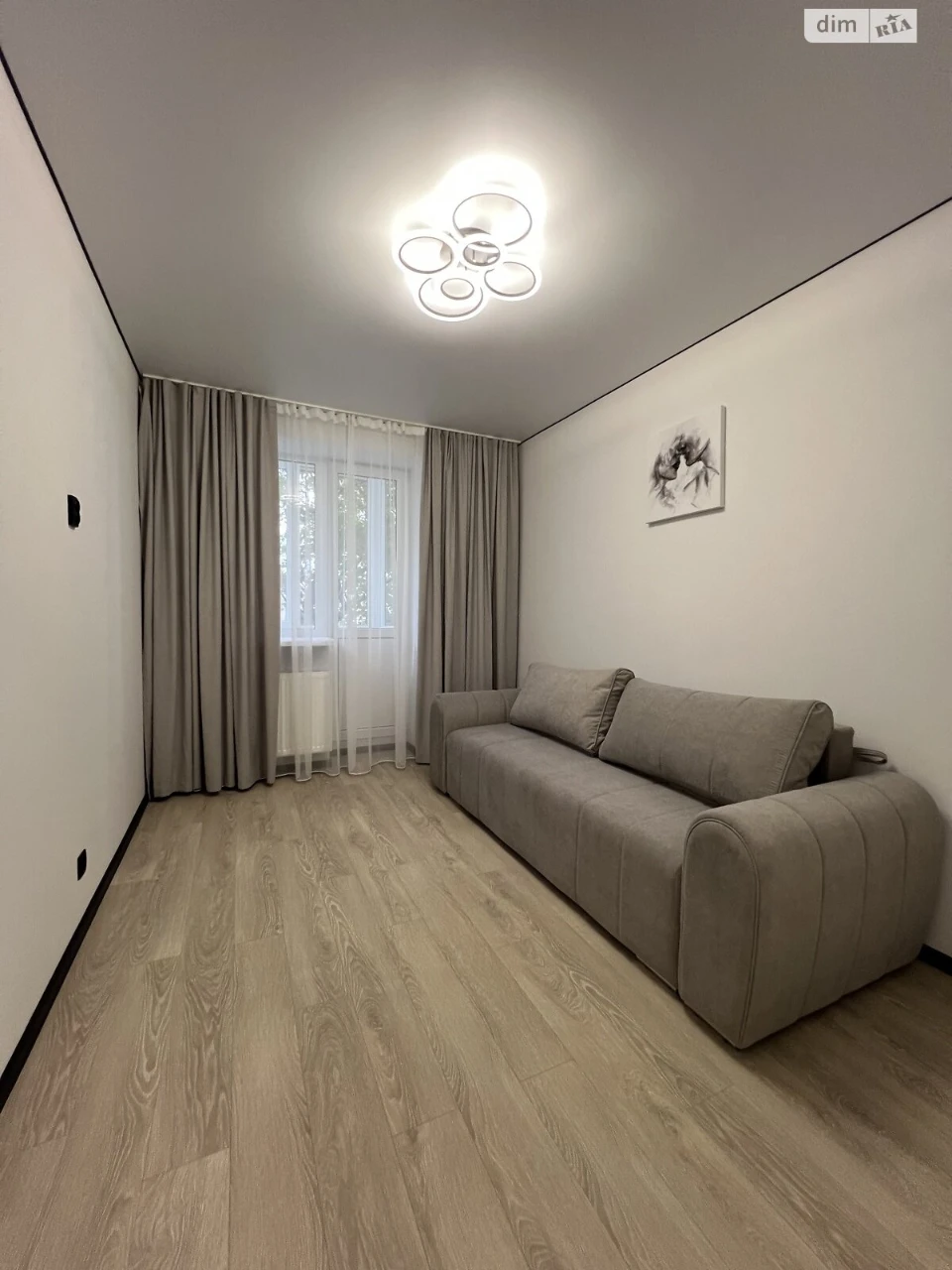 Long-Term Rental Apartment, New World