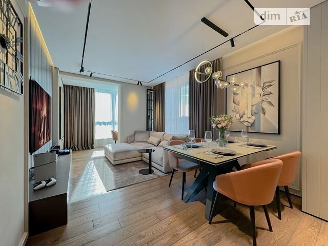 Продажа 3к квартиры 84 кв. м по ул. Вышгородская 45Г • Продать город ID 34