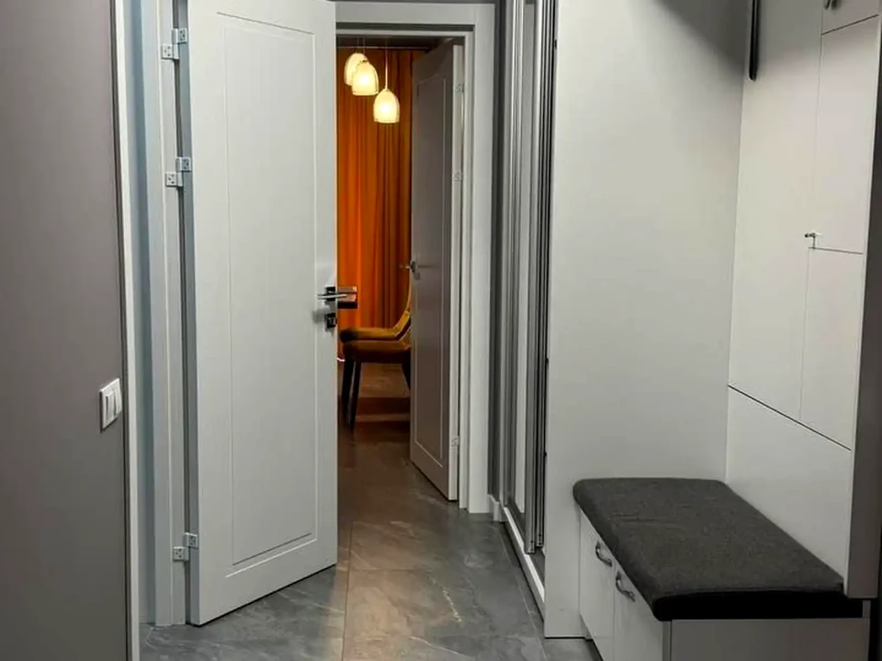 Rent 1-bedroom apartment 45.1 m² on 2nd floor