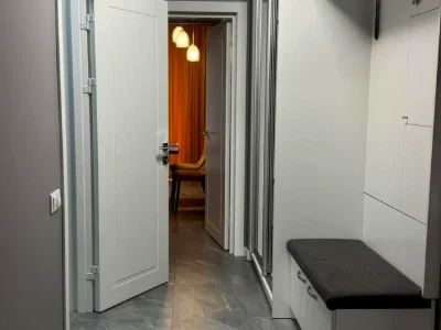 Rent 1-bedroom apartment 45.1 m² on 2nd floor