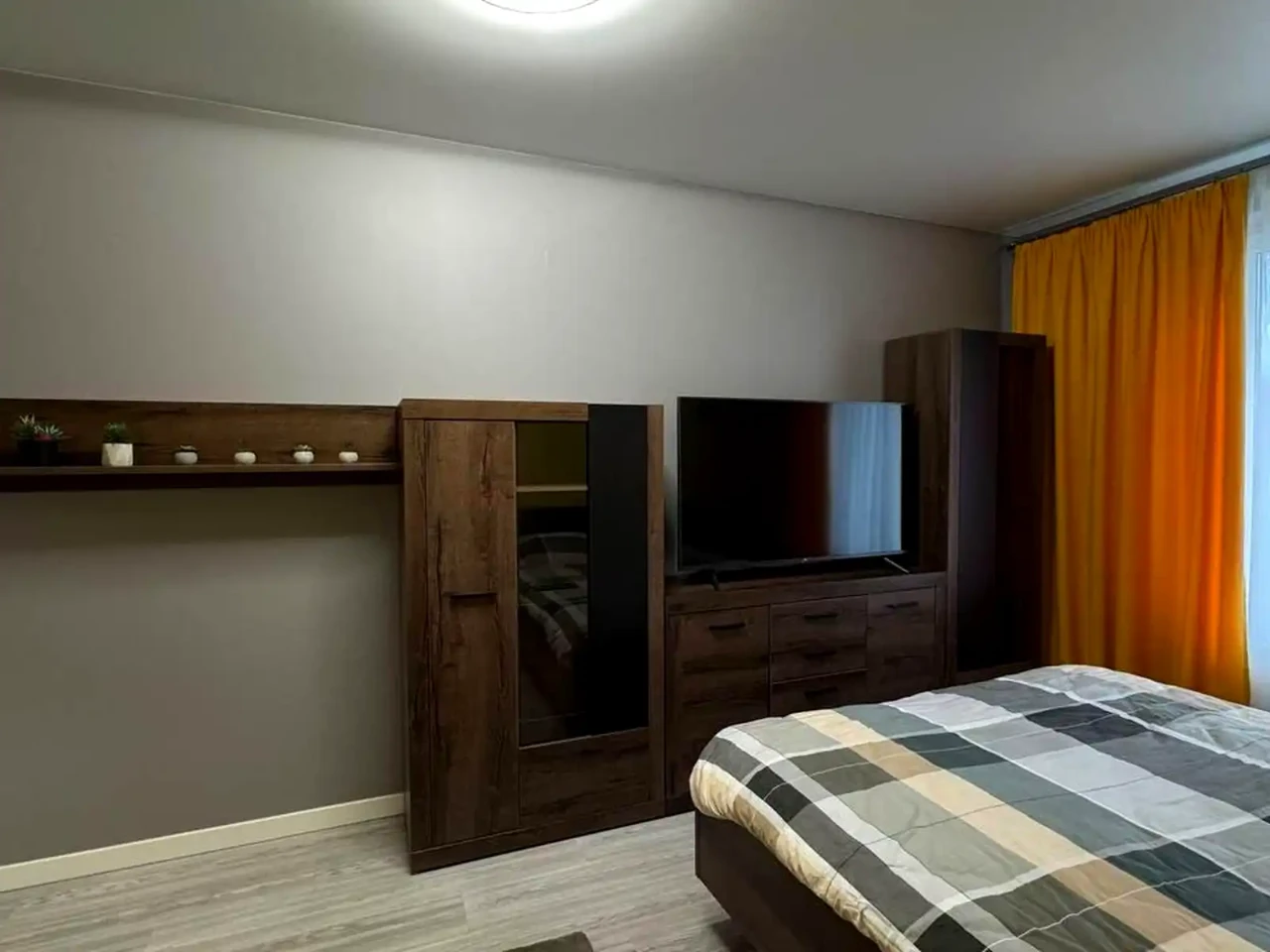 Rent 1-bedroom apartment 45.1 m² on 2nd floor