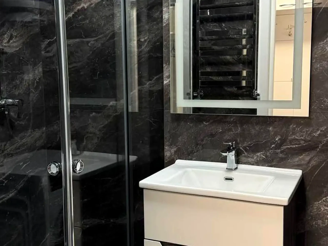 Rent 1-bedroom apartment 45.1 m² on 2nd floor