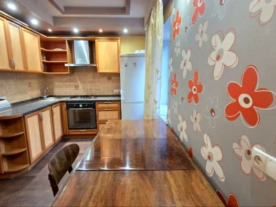 Apartment. Mykoly Ushakova st., Kyiv