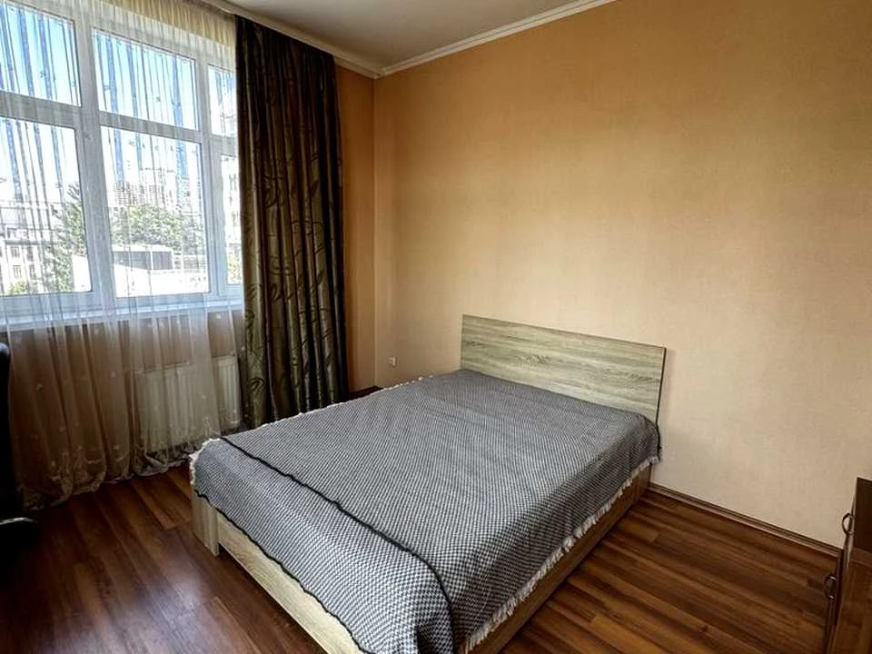 Apartment. Antonovicha st, Kyiv