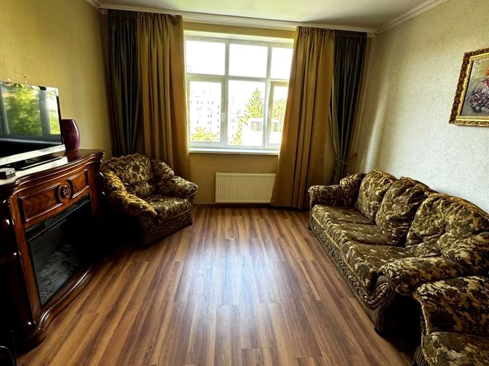 Apartment. Antonovicha st, Kyiv