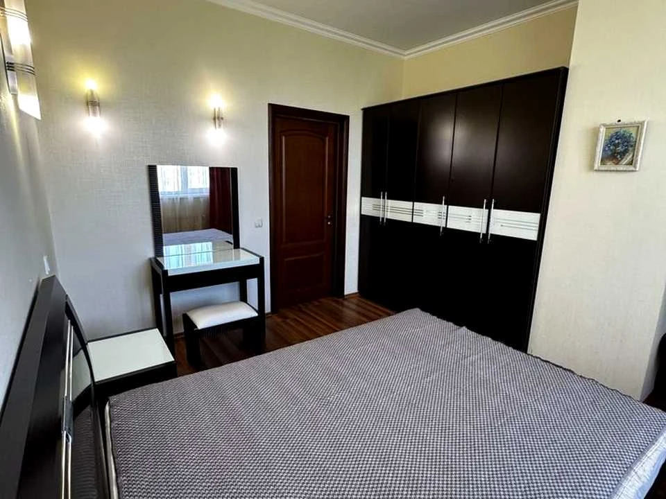 Apartment. Antonovicha st, Kyiv
