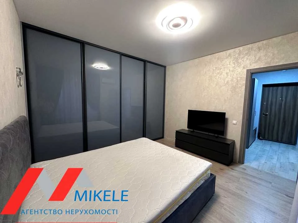 Apartment. Ivan Vykhovs'kyi Street, Kyiv