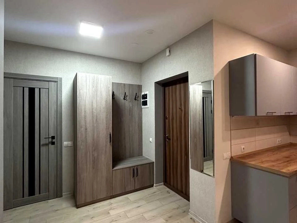 Apartment. Ivan Vykhovs'kyi Street, Kyiv