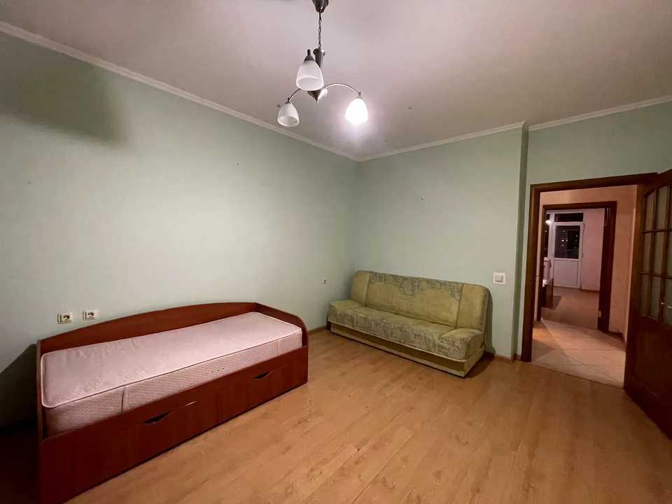 Квартира. Київ, Миколи Бажана проспект