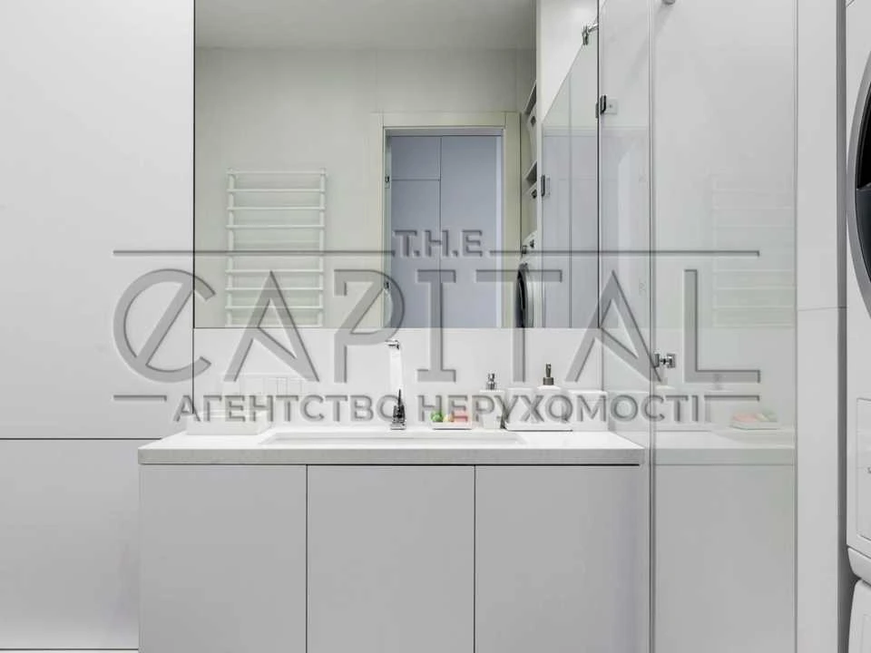 Квартира. Київ, Василя Тютюнника вул.