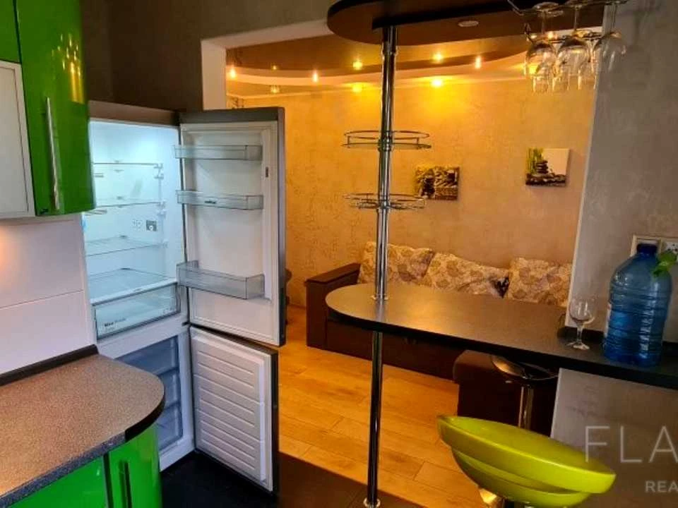 Квартира. Київ, Володимира Івасюка просп.