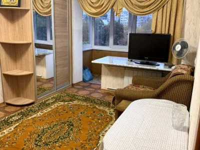 Квартира. Київ, Дарницький бульв.